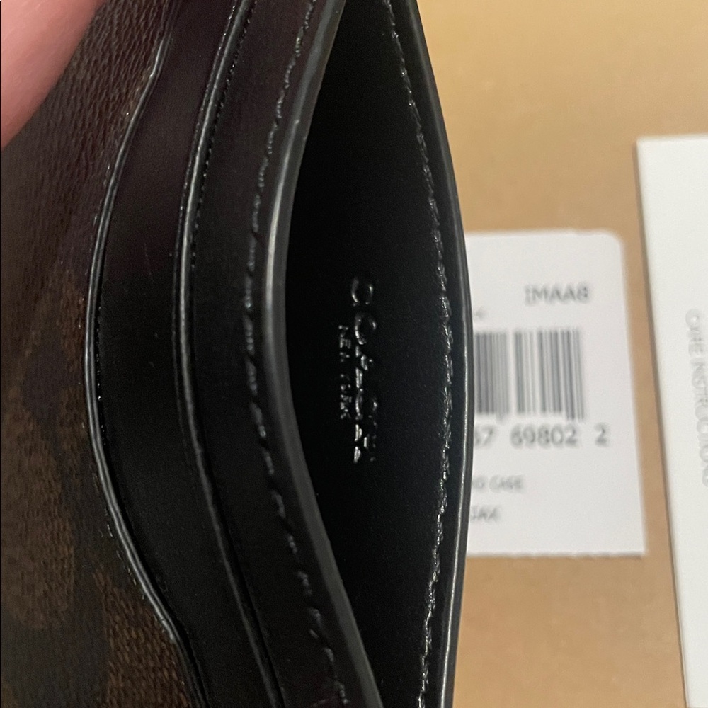 NEW Coach Signature Canvas Card Holder in Brown and Black - Picture 7 of 9
